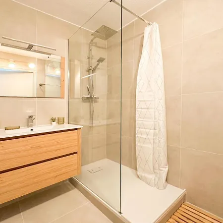 Apartamento Farges - Gare Saint Roch Avec Terrasse Et Garage Privatif *